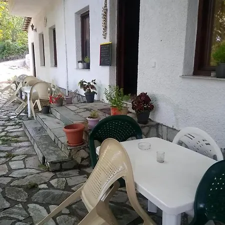 κοινοτικός αμαραντος بيت ضيافة *